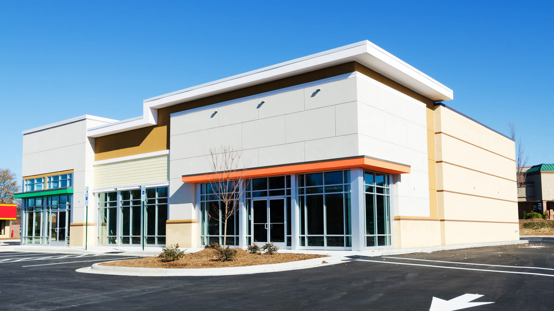 New,Commercial,Retail,Small,Office,Building