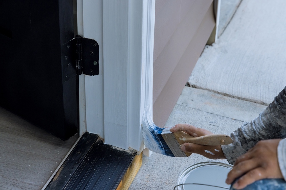 How Crown Molding and Trim Painting Enhance Your Home's Interior